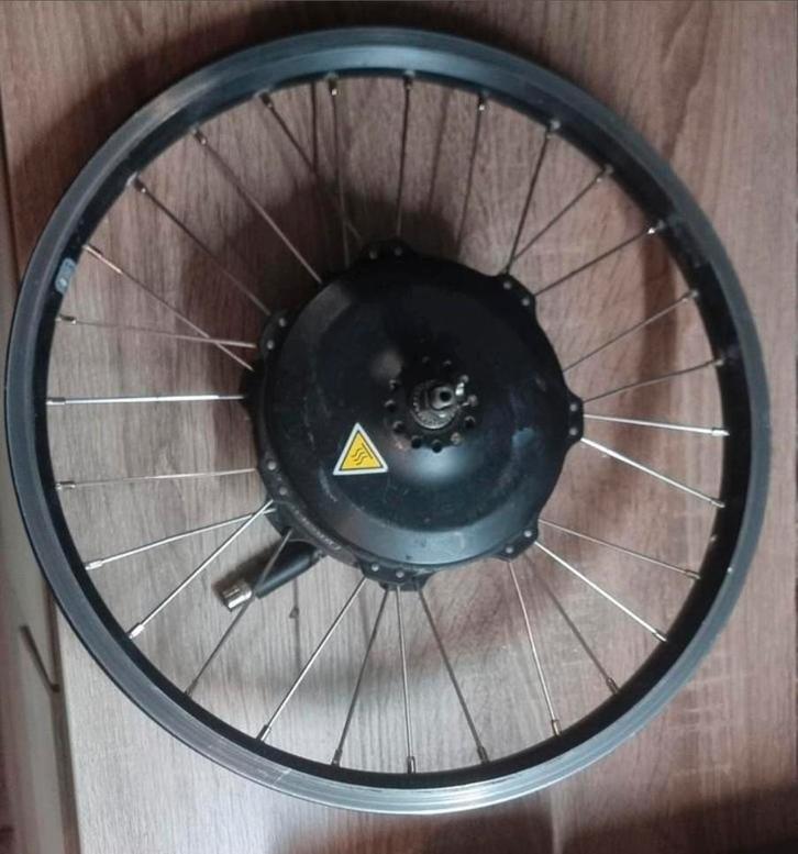 Brompton. La roue avant 16", Vélos & Vélomoteurs, Vélos | Vélos pliables, Brompton, Enlèvement ou Envoi