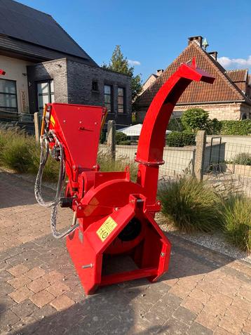 Hakselaar voor minitractor met invoerrol, cardan aangedreven beschikbaar voor biedingen