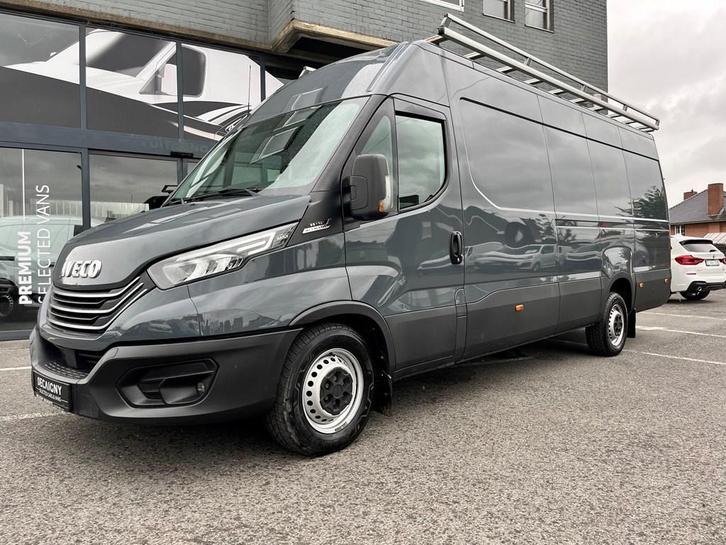 Iveco Daily 35S18HA8 V 3.0D 175PK*DAKDRAGER*CARPLAY*TREKHAA, Auto's, Overige Auto's, Bedrijf, ABS, Adaptive Cruise Control, Airbags