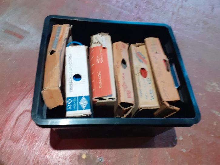 bak met VOB-draad 2.5mm, Doe-het-zelf en Bouw, Elektriciteit en Kabels, Ophalen