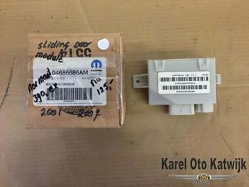 Sliding door module Chrysler Voyager 2001-2007 beschikbaar voor biedingen
