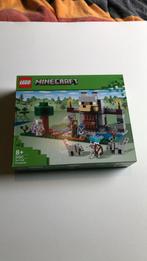 Lego minecraft The wolf Stronghold 21261, Ophalen, Zo goed als nieuw, Complete set, Lego