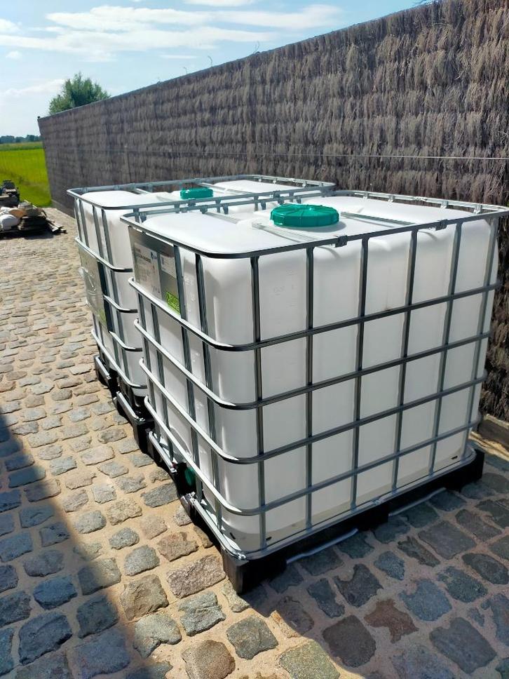 IBC container / cubi 1100, Tuin en Terras, Regentonnen, Zo goed als nieuw, Kunststof, 150 liter of meer, Met kraantje, Ophalen