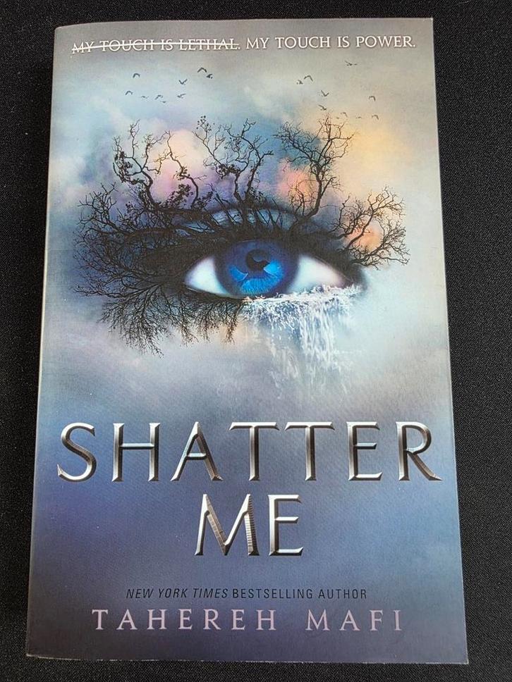 Tahereh Mafi - Shatter Me, Boeken, Kinderboeken | Jeugd | 13 jaar en ouder, Zo goed als nieuw, Fictie, Ophalen of Verzenden