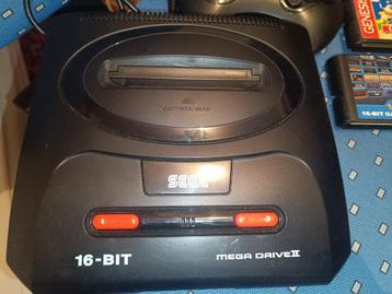 Méga Drive II + 112 jeux disponible aux enchères