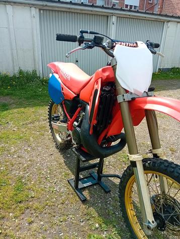 Honda cr 250 (1986) beschikbaar voor biedingen