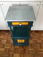 Houten Tafeltje /nacht- of bijzet, Minder dan 45 cm, Ophalen of Verzenden, Zo goed als nieuw, 70 cm of meer