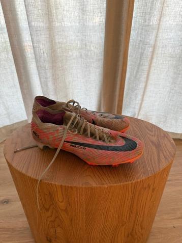 Nike Voetbalschoenen beschikbaar voor biedingen