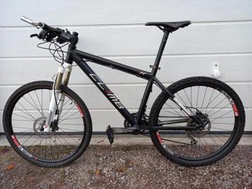 vtt , mtb ‍️, CLIMB , Rockshox sid , xt , dtswiss beschikbaar voor biedingen