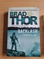 Boek :  backflash terugslag / Brad Thor, Ophalen of Verzenden, Zo goed als nieuw