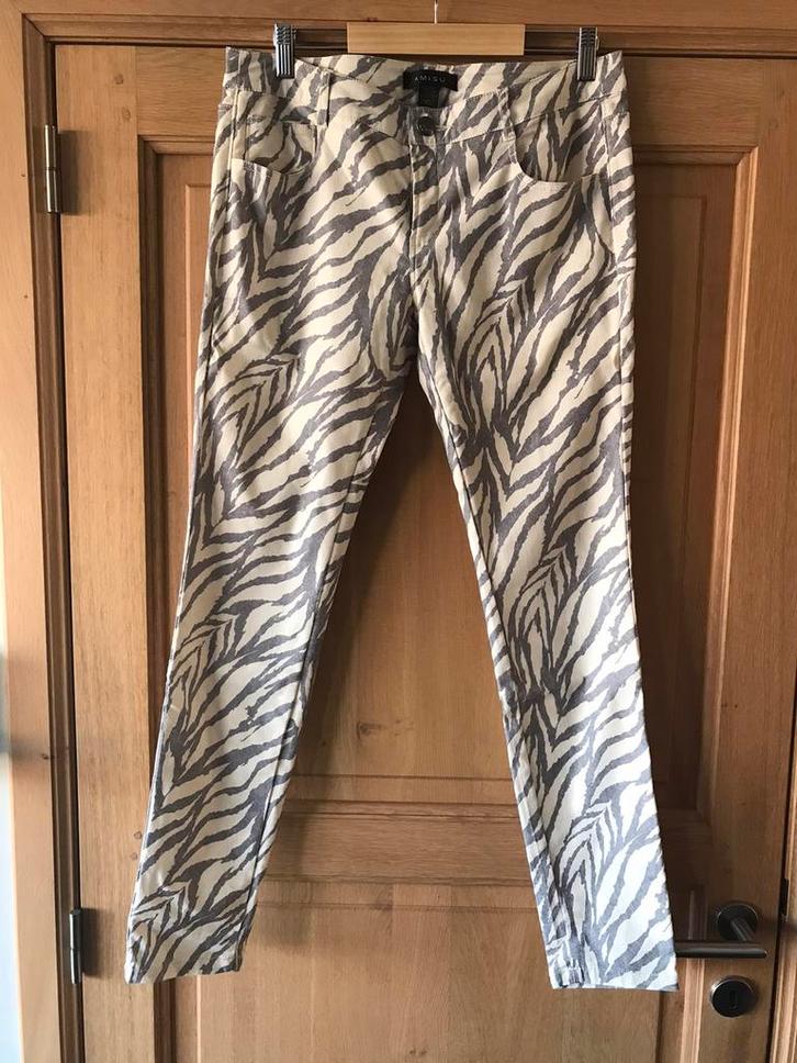 Broek maat 42, Kleding | Dames, Broeken en Pantalons, Zo goed als nieuw, Maat 46/48 (XL) of groter, Grijs, Ophalen of Verzenden