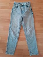 Jeans maat 34, Enlèvement