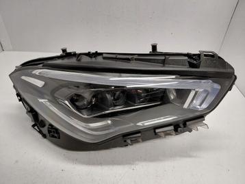 Mercedes CLA W118 grootlicht rechts Ideaal beschikbaar voor biedingen