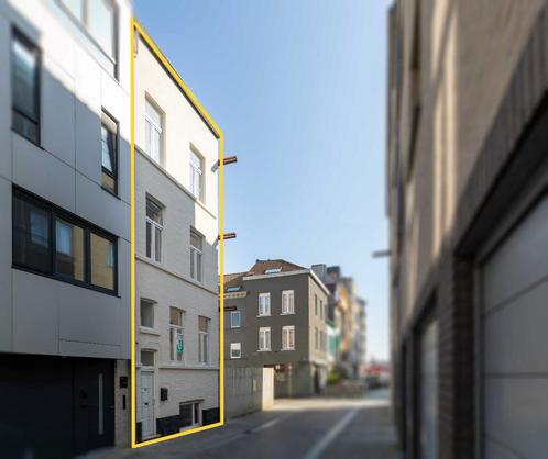 Huis te koop in Oostende, 2 slpks, Immo, Huizen en Appartementen te koop, Vrijstaande woning, D