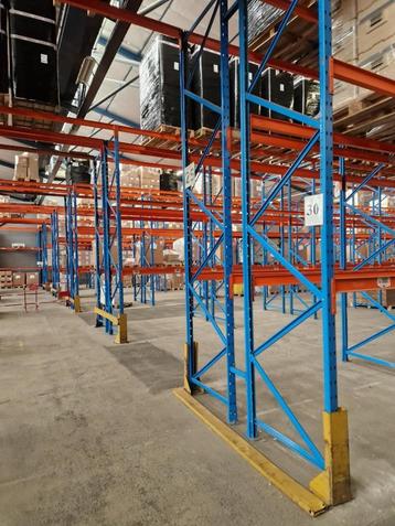 destockage  de rack a palette rayonnage insdutriel beschikbaar voor biedingen
