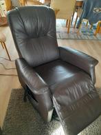 Elektrische relaxzetel, Huis en Inrichting, Fauteuils, Ophalen, Minder dan 75 cm, Leer, Zo goed als nieuw