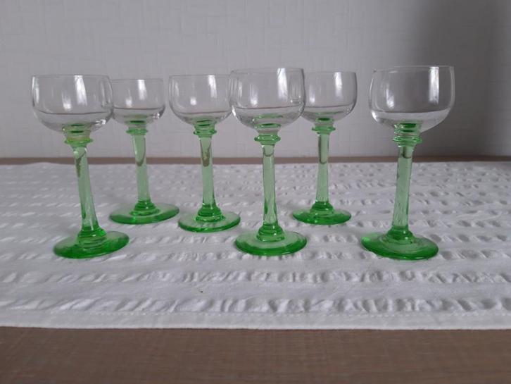 antieke borrelglaasjes, Antiek en Kunst, Antiek | Glaswerk en Kristal, Ophalen