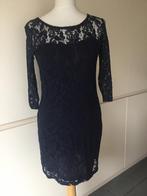 Vero Moda donkerblauw kanten jurkje Small(36), Blauw, Vero Moda, Ophalen of Verzenden, Maat 36 (S)