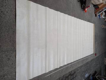 4x rollen vinyltapijt (overschot) beschikbaar voor biedingen