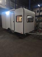 Caravane 750kg sans permis, Entreprise