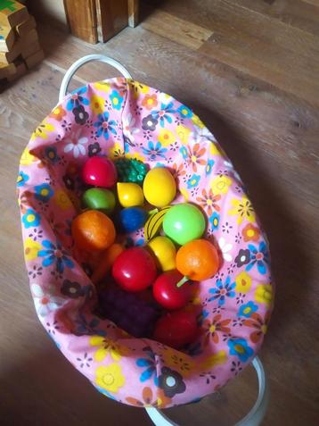 Panier de fruits mélangés en plastique et bois, Enlèvement ou Envoi, Utilisé