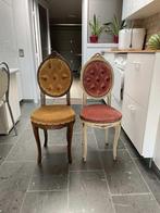 2 Vintage Stoelen, Huis en Inrichting, Ophalen, Hout, Gebruikt, Twee