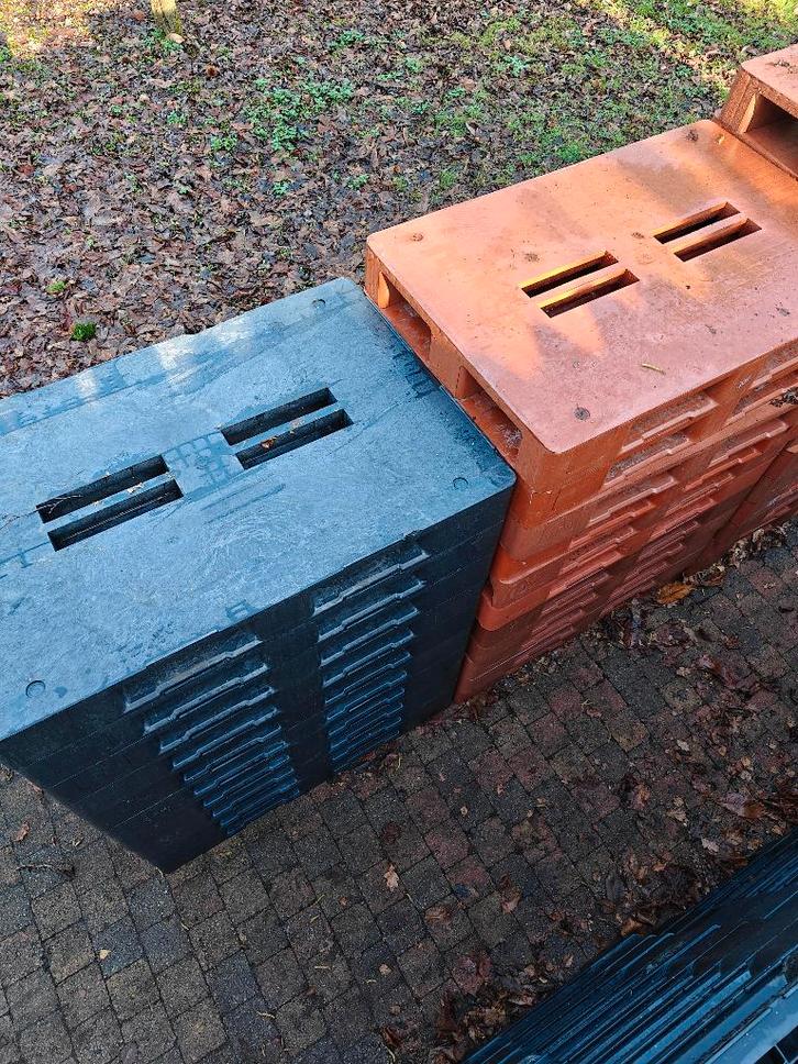 Kunststof paletten, Doe-het-zelf en Bouw, Hout en Planken, Gebruikt, Ophalen
