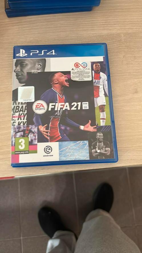FIFA 21, Games en Spelcomputers, Games | Sony PlayStation 4, Zo goed als nieuw, Sport, Vanaf 3 jaar, Online, Ophalen