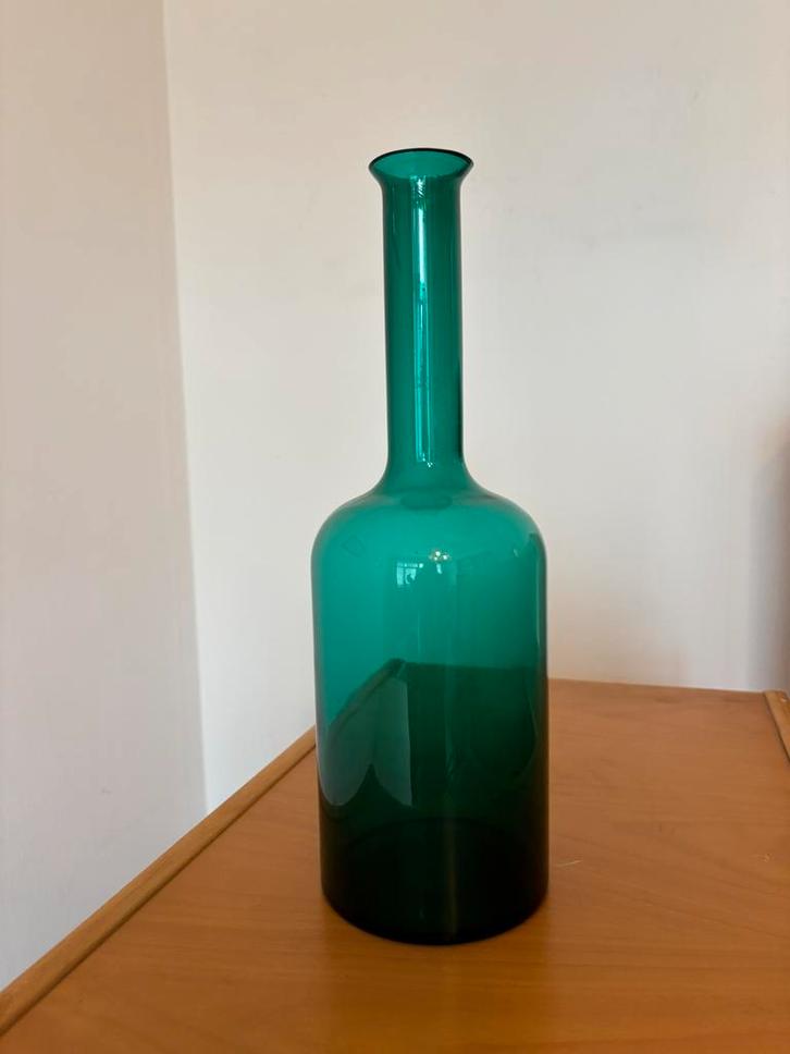 Vintage glazen vaas - Flesgroen, Huis en Inrichting, Woonaccessoires | Vazen, Zo goed als nieuw, Groen, Minder dan 50 cm, Glas