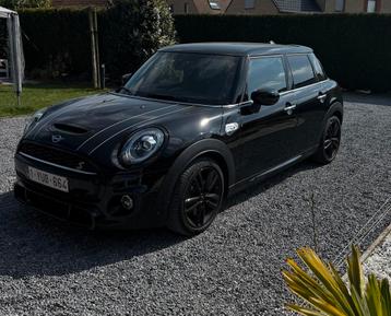 Mini cooper s john cooper works. Uitzonderlijk weinig km!, Autos, Achat, Euro 6, Entreprise, Carnet d'entretien