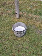Drinkbak, Dieren en Toebehoren