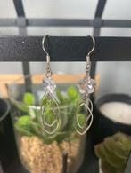 Verschillende oorbellen (16 sets), Hangers, Overige kleuren, Ophalen of Verzenden, Zo goed als nieuw