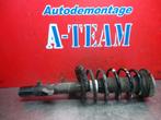 SCHOKBREKER RECHTS VOOR Freelander II (AH5218045AB), Gebruikt, Land Rover