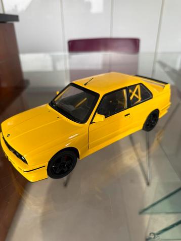 BMW M3 E30 1:18 Solido, Hobby & Loisirs créatifs, Enlèvement ou Envoi, Neuf, Voiture, Solido