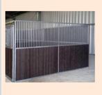 Zo goed als nieuwe ruime paardenbox, Dieren en Toebehoren, Stalling en Weidegang, Stalling, 1 paard of pony