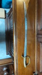 origineel antiek zwaard, Enlèvement