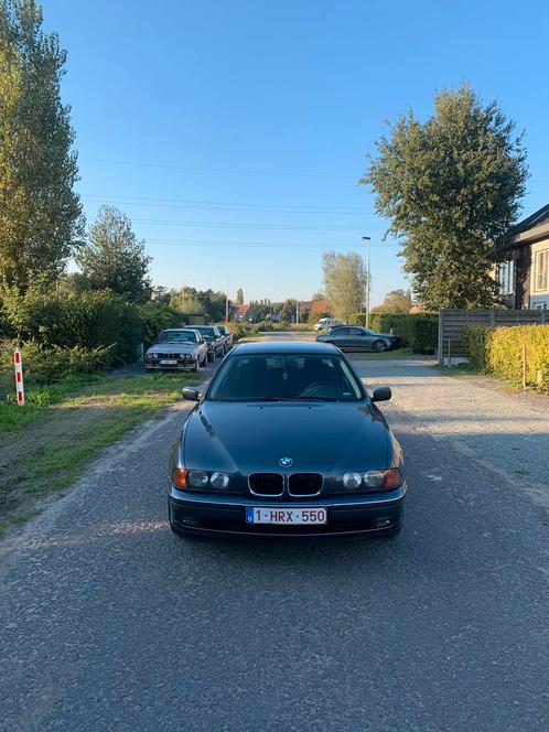 Bmw 525TDS E39 1999 AUTOMAAT in unieke staat rijdt perfect!, Autos, BMW, Particulier, Diesel, Automatique, Cuir, Entretenue par le concessionnaire