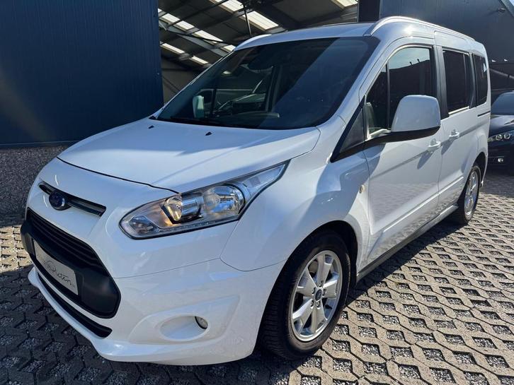 Ford Tourneo Courier Benzine - Panodak/trekhaak, Auto's, Ford, Bedrijf, Te koop, Tourneo Courier, Bluetooth, Centrale vergrendeling