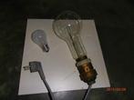 Très grosse ampoule SGA 1956 ancienne ampoule, Maison & Meubles, Lampes | Appliques, Comme neuf, Enlèvement ou Envoi