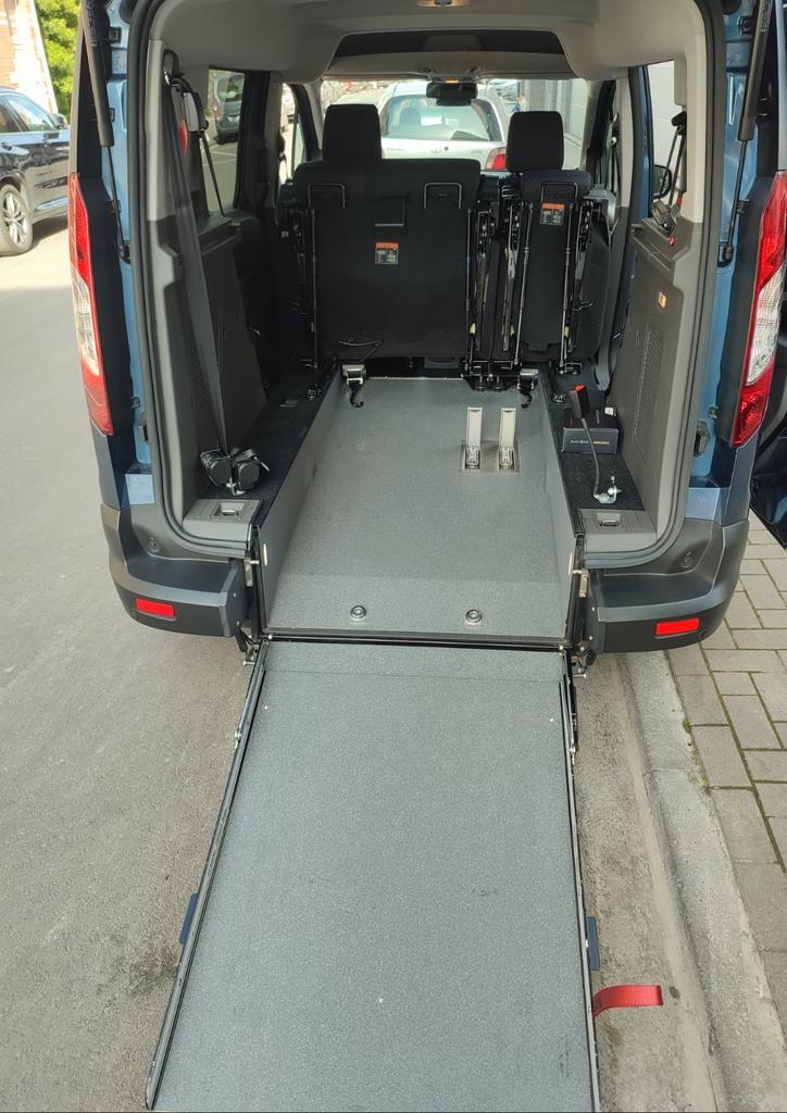 Ford PMR 06/2022 77000km 22000€HTVA, Auto's, Ford, Particulier, Tourneo Connect, Bluetooth, Diesel, Automaat, BTW verrekenbaar