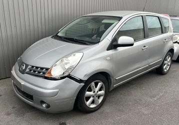 Nissan Note benzine (schadewagen) beschikbaar voor biedingen