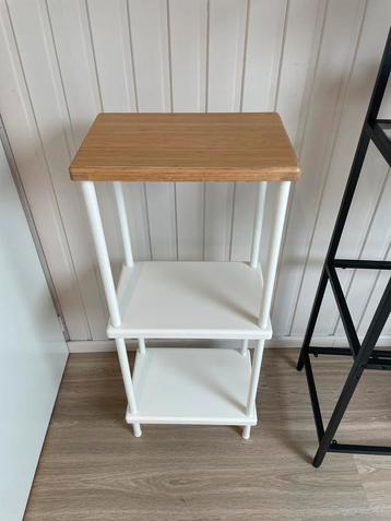 Ikea rekje Dynan in metaal en bamboo beschikbaar voor biedingen