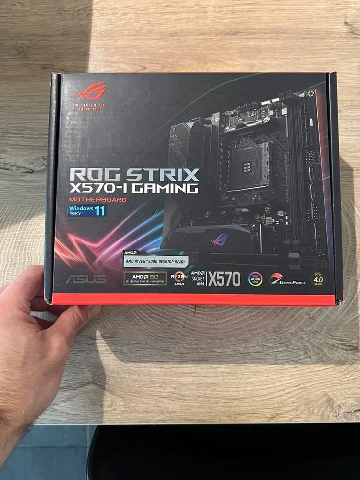 ASUS ROG Strix X570-I Gaming, Computers en Software, Moederborden, AMD, DDR4, Ophalen