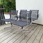 4 EA108 fauteuils van Charles & Ray Eames voor Vitra (mesh), Ophalen, Zo goed als nieuw