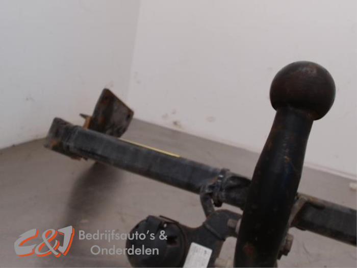 Trekhaak van een Fiat Fiorino, Auto-onderdelen, Ophanging en Onderstel, Fiat, Gebruikt, 3 maanden garantie, Ophalen of Verzenden