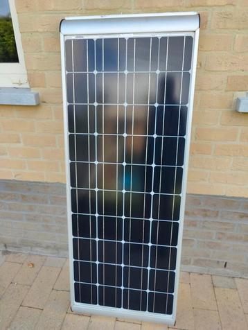 NDS/Dometic zonnepaneel 120watt met nieuwe zonneregelaar  beschikbaar voor biedingen