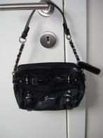 Guess kleine zwarte handtas, dames/meisjes, Handtassen en Accessoires, Tassen | Damestassen, Ophalen of Verzenden, Gebruikt, Zwart