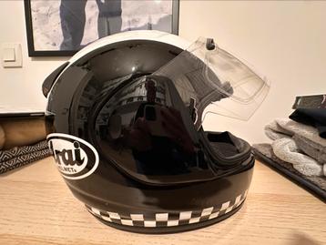 Arai Chaser Phil Read integrale motorhelm (maat 55-56) beschikbaar voor biedingen