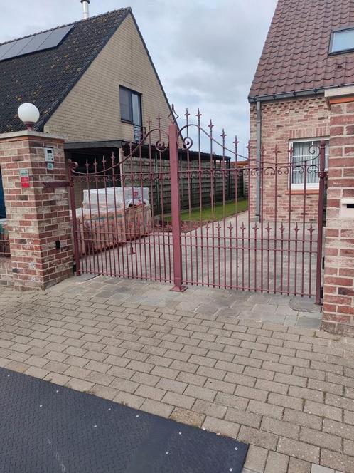 Automatisch hekkenpoort 2m x 3m20 breed, Doe-het-zelf en Bouw, Metalen, Gebruikt, Ophalen