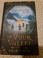 John August - De vuurvallei, Livres, Fantastique, Comme neuf, Enlèvement ou Envoi